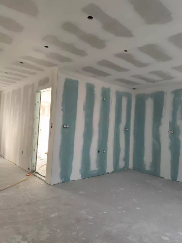 Isolation d'espaces intérieurs, Feurs, BB Décors