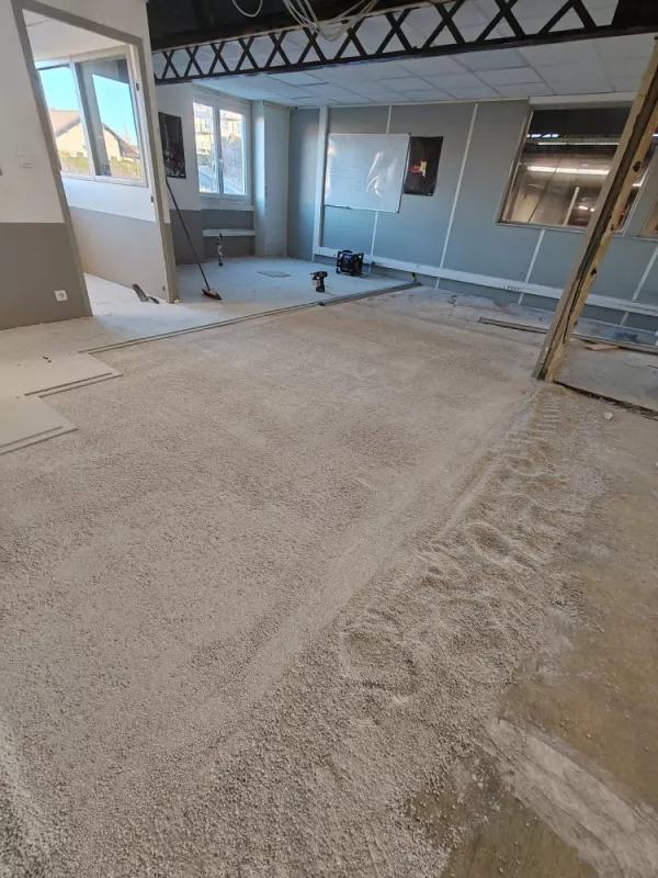 Isolation d'espaces intérieurs, Feurs, BB Décors